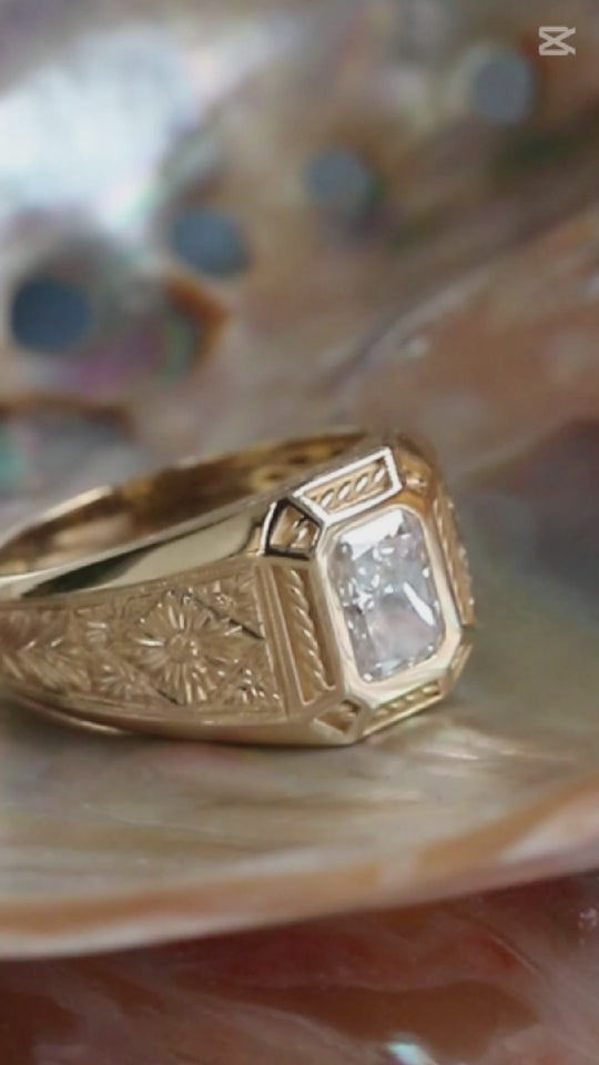 Solaris Engraved Ring